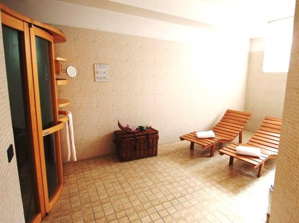 Mh Hotel Piacenza Fiera Extérieur photo