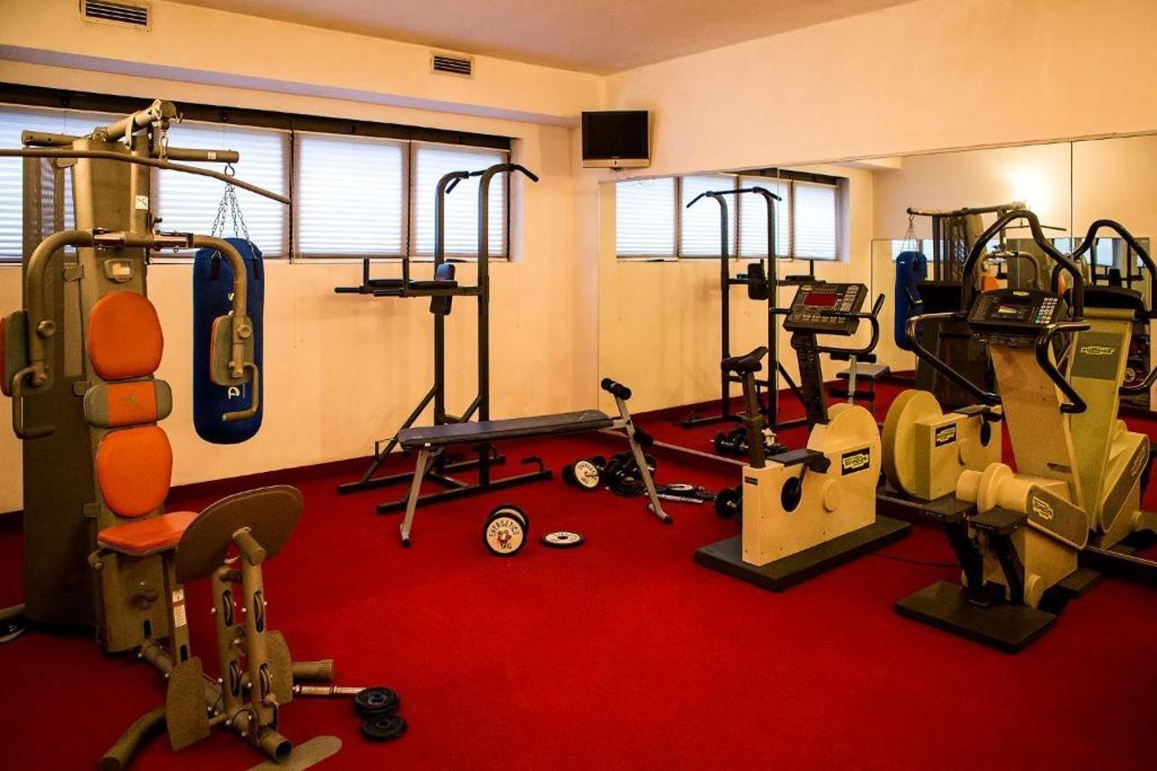 Mh Hotel Piacenza Fiera Extérieur photo