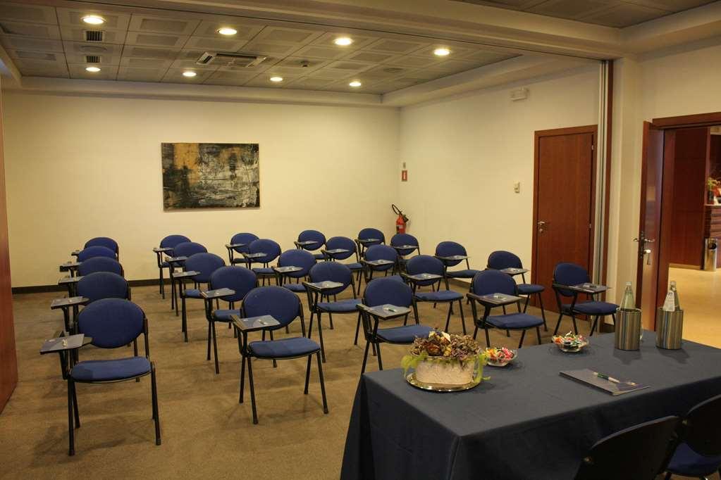 Mh Hotel Piacenza Fiera Facilités photo